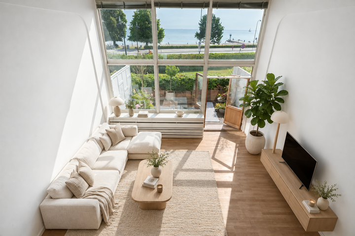 Townhouse ved Øresund med unik arkitektur og havudsigt - Strandvejen, Klampenborg - 0