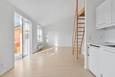 Stor 1-værelses lejlighed på 59 m² med hems - Lille Borgergade, Nørresundby - 2