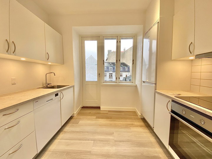 Lys 77 m² lejlighed med altan i Aalborg - Toldbodgade, Aalborg - 0