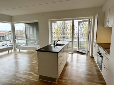 Lys 3-værelses lejlighed med stor altan - Godsbanen, Aalborg - 1