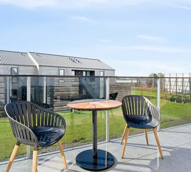 apartment Lys 3-værelses på 82 m2 med terrasse, parkering og opvaskemaskine