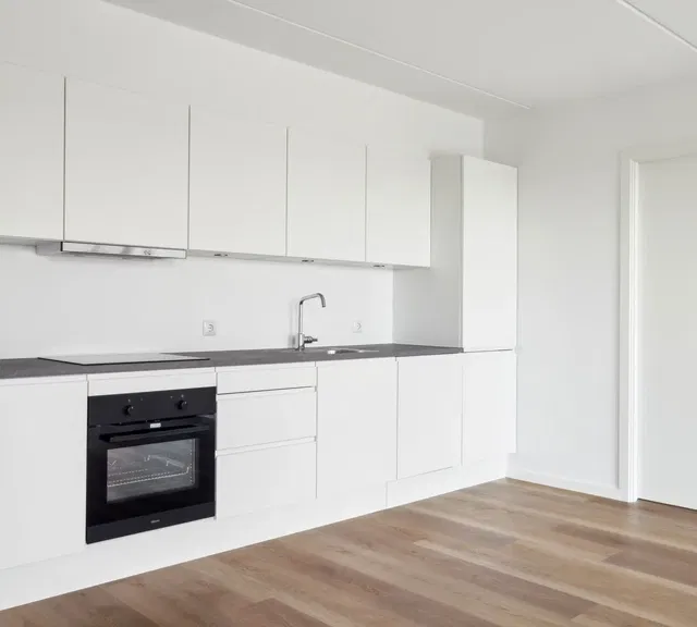 apartment Lys 2-værelses lejlighed med altan