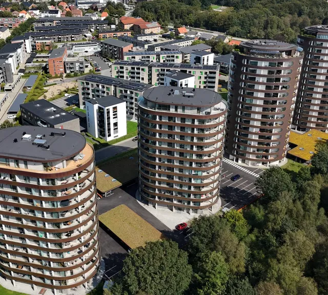 apartment Stilfuld lejlighed med enestående udsigt og attraktiv beliggenhed i Herning
