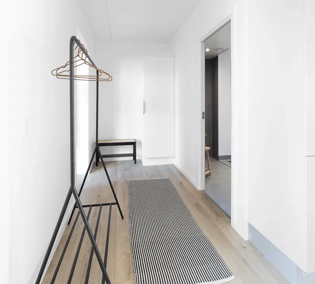 apartment Lys 3-værelses lejlighed med altan