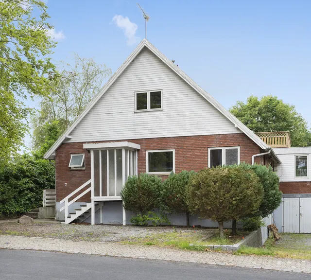 house Villa med stor terrasse og udsigt over Lyngby Sø