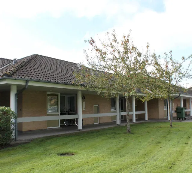 townhouse Lækkert rækkehus/hus med 2 vær i Brovst