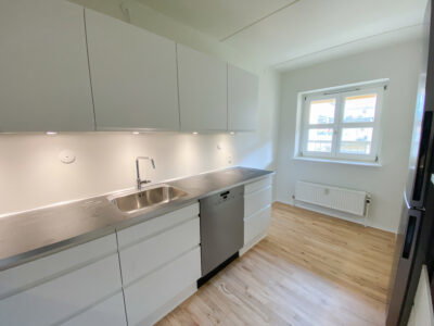 Lys 2-værelses lejlighed med nyrenoveret køkken - Fredericiagade, Aalborg - 2