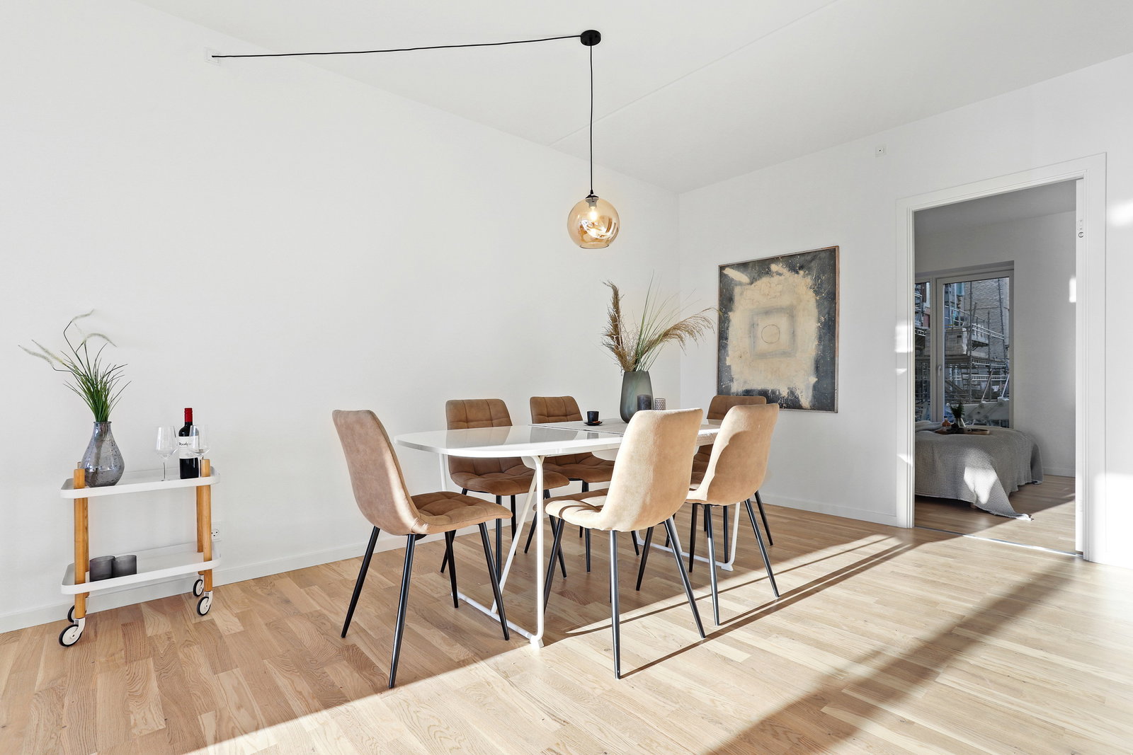 Visual presentation of the listing