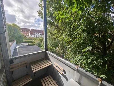Lys, renoveret 2-værelses med altan i Aalborg Vestby - Ryesgade, Aalborg - 1