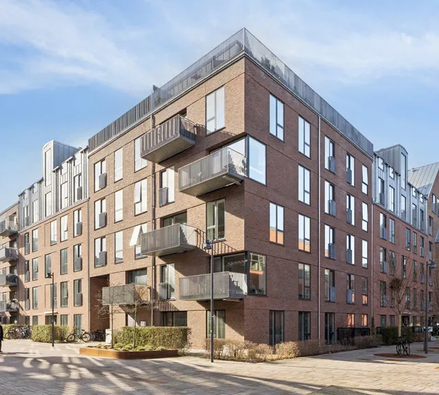 apartment Lys 3-værelses lejlighed med altan i Valby