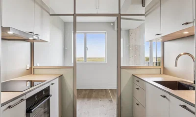 The Crown in UN17 Village – Focus on Healthy Living - Else Alfelts Vej, København S - 2