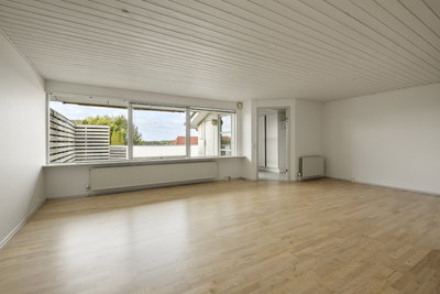 Lys lejlighed med rummelig terrasse - Strøget, Ikast - 3