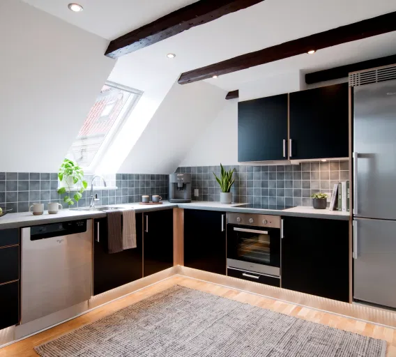 apartment Renoveret taglejlighed med tre værelser i Aalborg