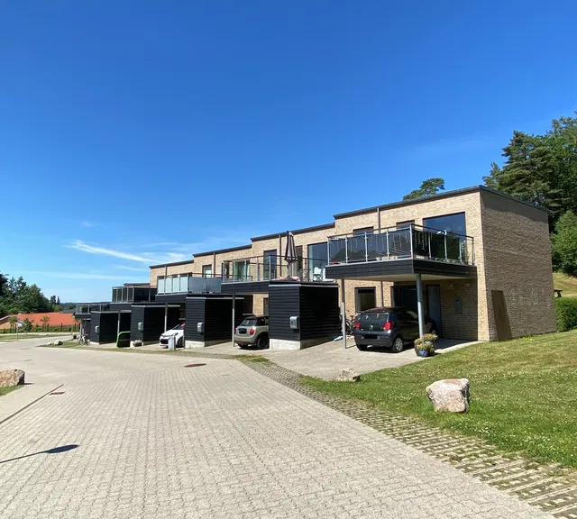 townhouse Moderne rækkehus med tre værelser i Ans