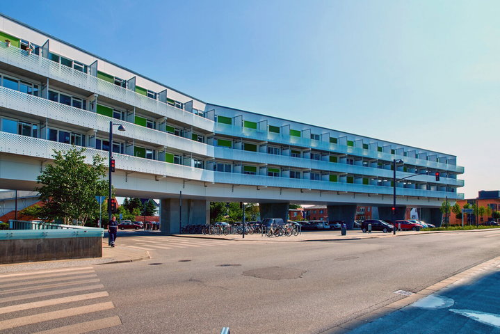 Central studiebolig tæt på byliv og transport - Kousgaards Plads, Herning - 0