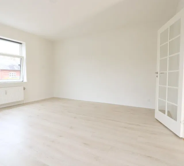 apartment Lys 3-værelses lejlighed centralt i Uldum