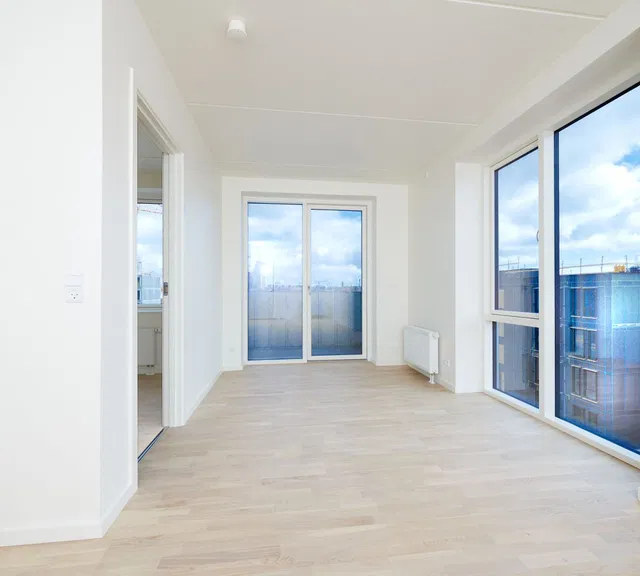 apartment 2-Room Apartment with Balcony and Attractive Communal Areas