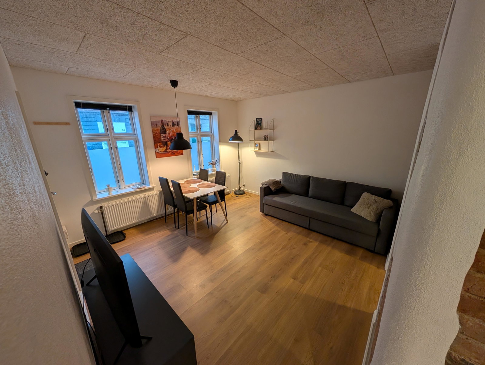 Visual presentation of the listing
