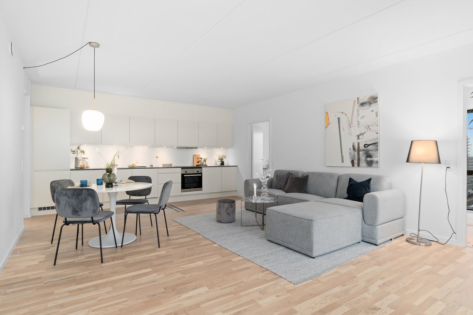Visual presentation of the listing