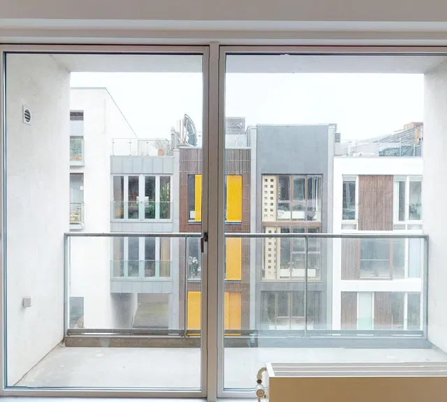 apartment Lys og rummelig 3-værelses med udsigt til kanalerne