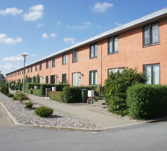townhouse 3-værelses rækkehus med have i Aars