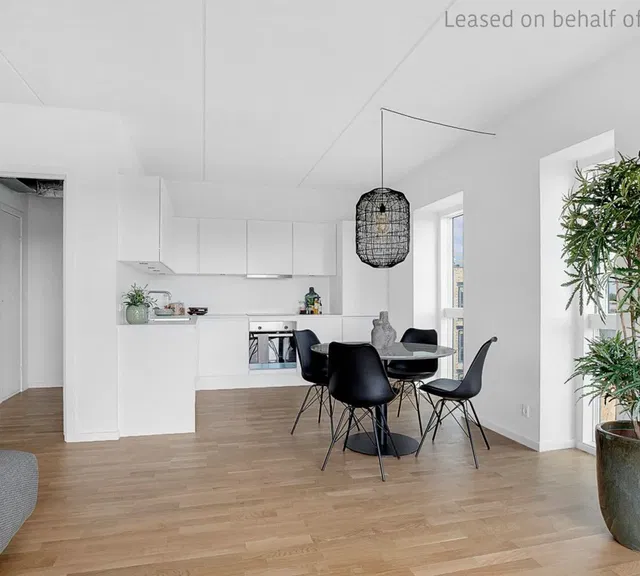 apartment Lys 3-værelses lejlighed i Nærheden, Hedehusene