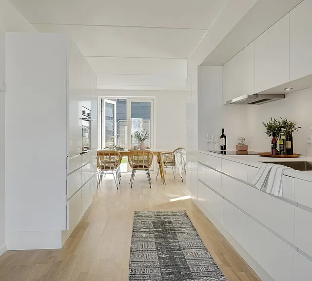 townhouse Rummeligt rækkehus i tre etager med terrasse