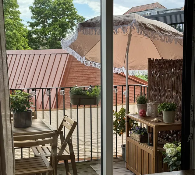 apartment Bright 3-room apartment with balcony by the Botanical Garden