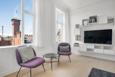 Lys og elegant møbleret lejlighed midt i byen - Vester Voldgade, København V - 2