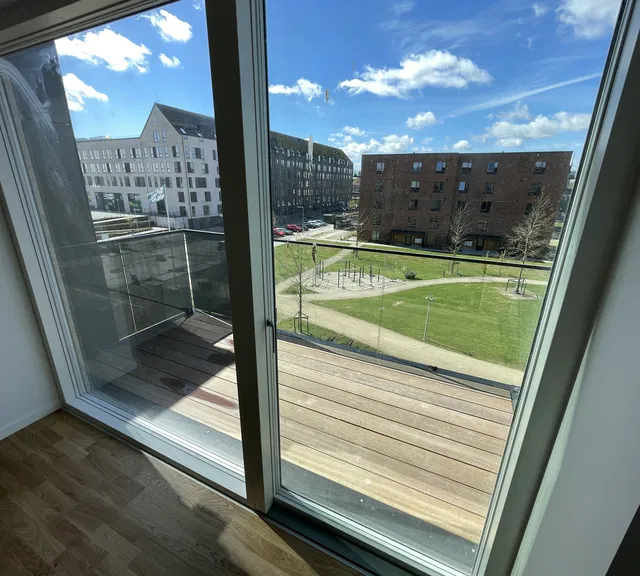 apartment 3-værelses lejlighed på 77 kvm!