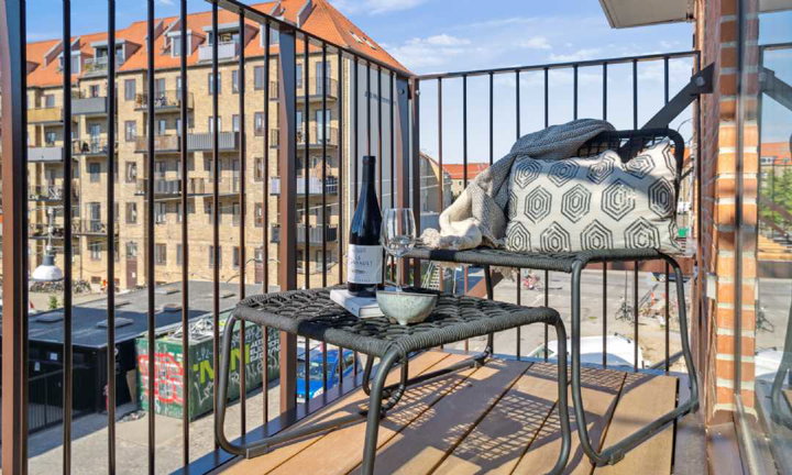 Møntmesterhus – Flot 2-værelses lejlighed med altan samt flere fælles tagterrasser - Møntmestervej, København NV - 0