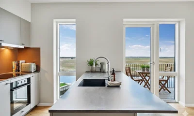 UN17 Søen - Well-designed 3-room rental apartment with a terrace raised above ground level and views of the lake and the Common - Else Alfelts Vej, København S - 3