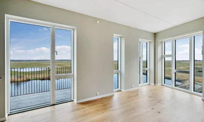 UN17 Søen - Well-designed 3-room rental apartment with a terrace raised above ground level and views of the lake and the Common - Else Alfelts Vej, København S - 4