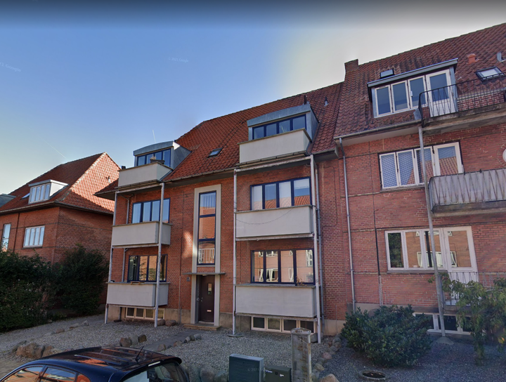 Lys 2-værelses lejlighed med altan i Odense C - Østerled, Odense C - 0