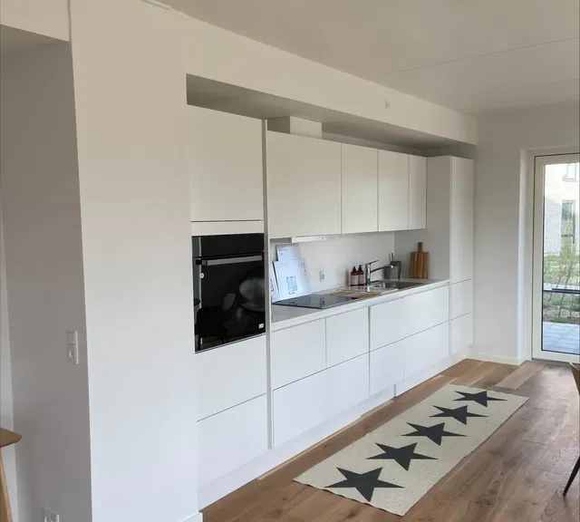 apartment Lys 3-værelses bolig med altan i Skævinge