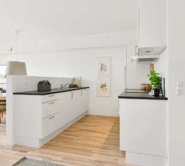 apartment Skøn og rummelig 3-værelses bolig i stueplan, med egen private terrasse!