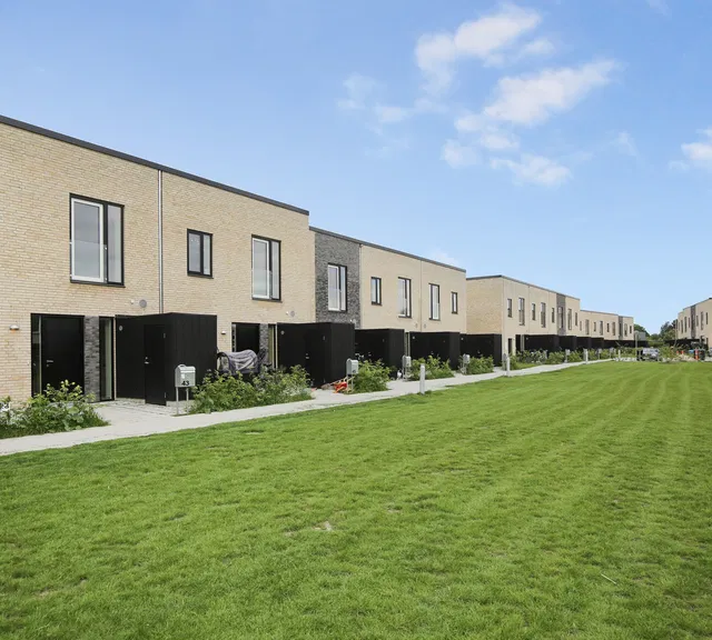 apartment Modern Townhouses in Hvidovre with Private Outdoor Areas