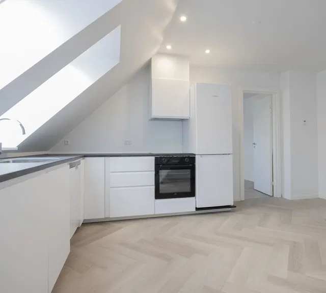 apartment Moderne luksuslejlighed med altan og spabad