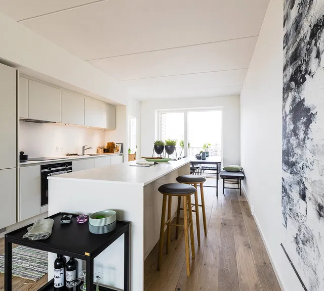 apartment Close to the beach, city life and green surroundings