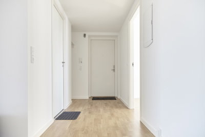 Lys lejlighed med gode materialer og praktisk indretning - Else Alfelts Vej, København S - 4