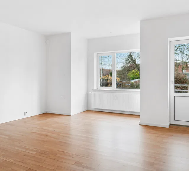 apartment Lys 4-værelses lejlighed ved universitetet