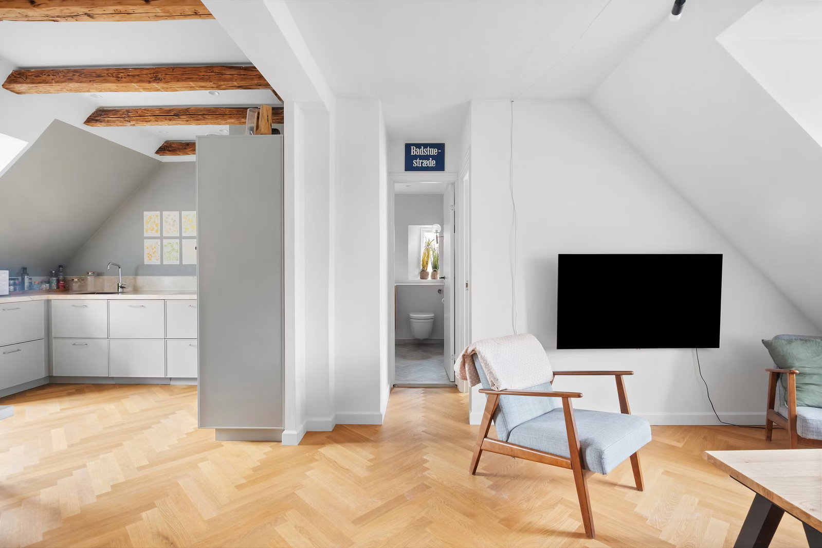 apartment HISTORISK ELEGANCE MØDER MODERNITET PÅ VESTERBROGADE