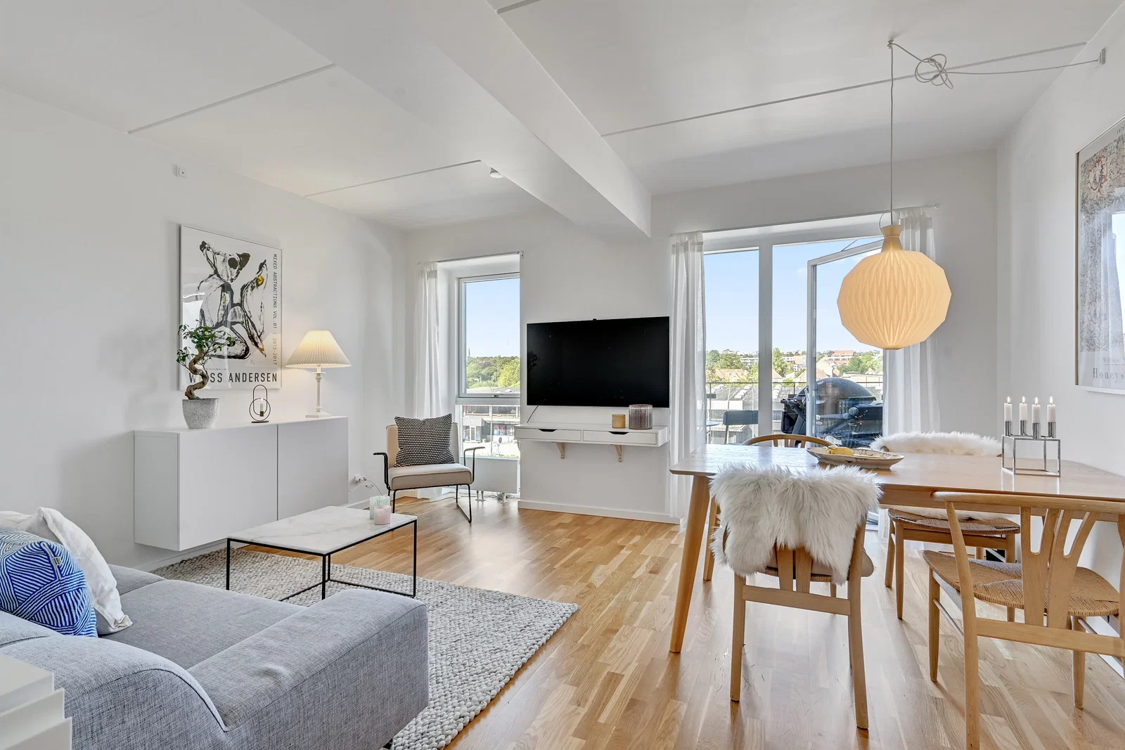 Visual presentation of the listing