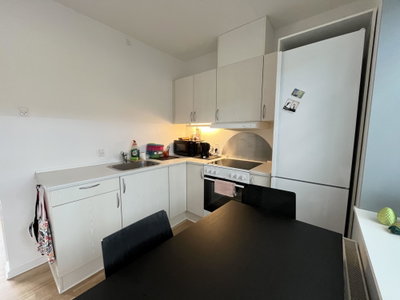 Lys 2-værelses lejlighed med privat tagterrasse - Engtoften, Viby J - 2