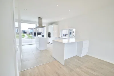 Flot 4-værelses rækkehus med terrasse - Marshalls Alle, Aalborg Øst - 4