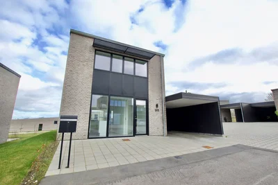 Flot 4-værelses rækkehus med terrasse - Marshalls Alle, Aalborg Øst - 1