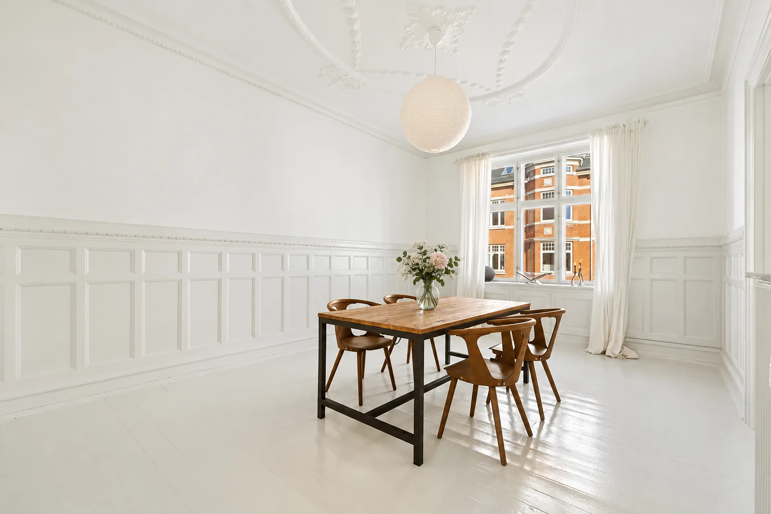 Visual presentation of the listing