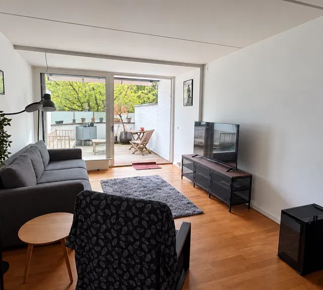 apartment Lys 2-værelses lejlighed med terrasse i Hellerup