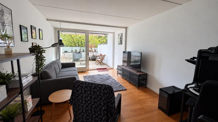 Lys 2-værelses lejlighed med terrasse i Hellerup - Strandparksvej, Hellerup - 0