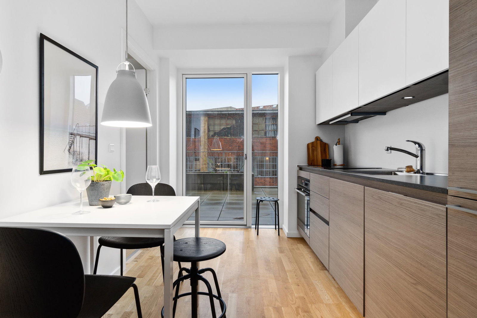 Visual presentation of the listing